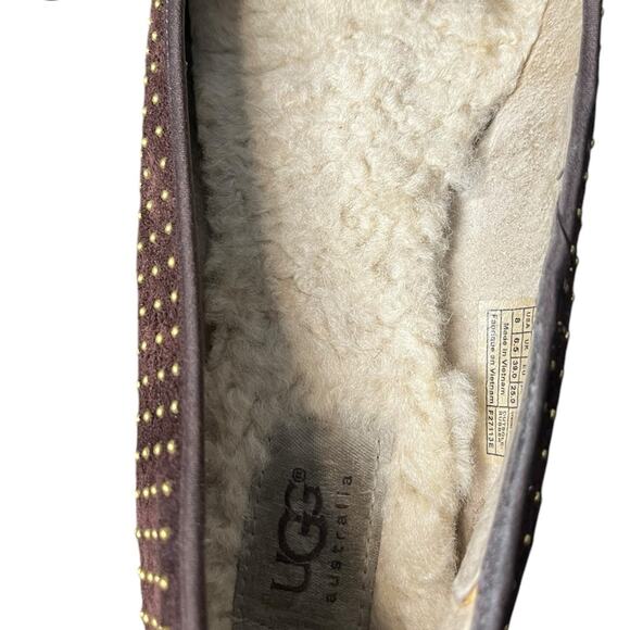 UGG AUSTRALIA Chocolate Suede Gold Studded Accents Ballet Flats Women’s Size 8 - Picture 6 of 8